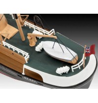 Revell - Northsea Fishing Trawler