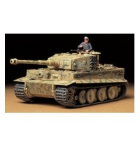 1/35 Tiger I mittlere Version Hersteller: Tamiya + 1 Figur